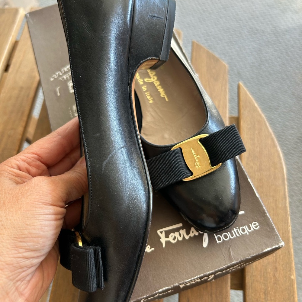 Salvatore Ferragamo black leather shoes 6B - Picture 7 of 7